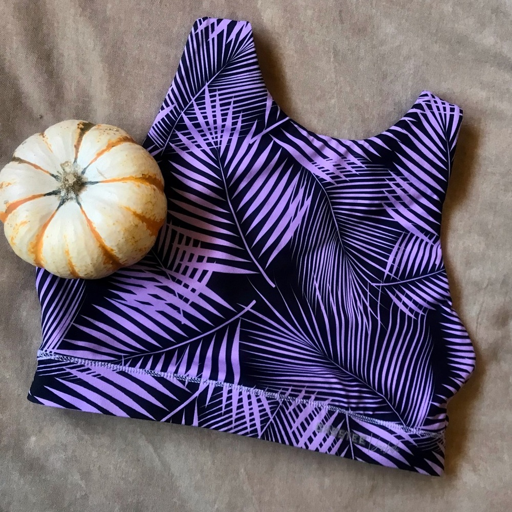 Chestee + barbella - Ella reversible sports bra 8